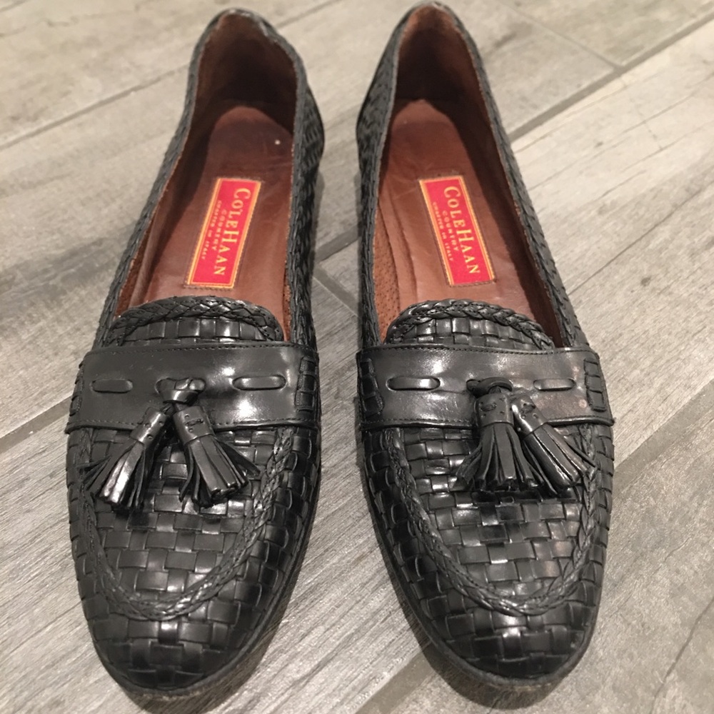 Cole Haan black woven leather loafers size 9